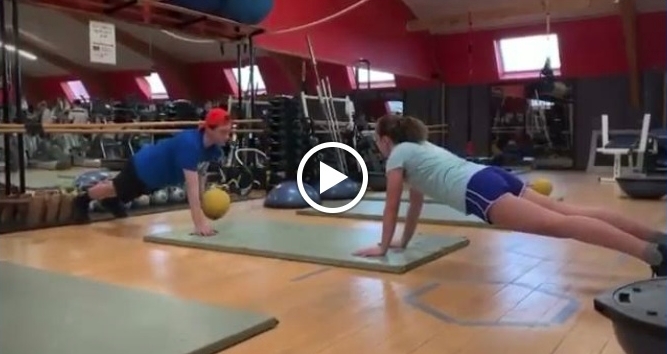High plank- bounce and pass in pairs